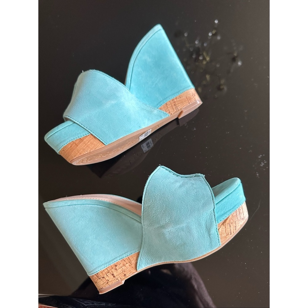 BCBGeneration REXX Suede Platform Wedge Slide Sandals, 7.5 - Picture 7 of 10